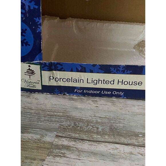 Victoria Falls Porcelain Lighted Gas Station House Christmas Collector Series 6 - Picture 13 of 14